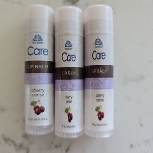 Avon Véilment Care Lip Balm - cherry - 3-pack